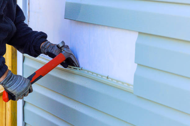 Reliable Emergency Siding Repair contractor in Shelocta, PA by Squared Siding